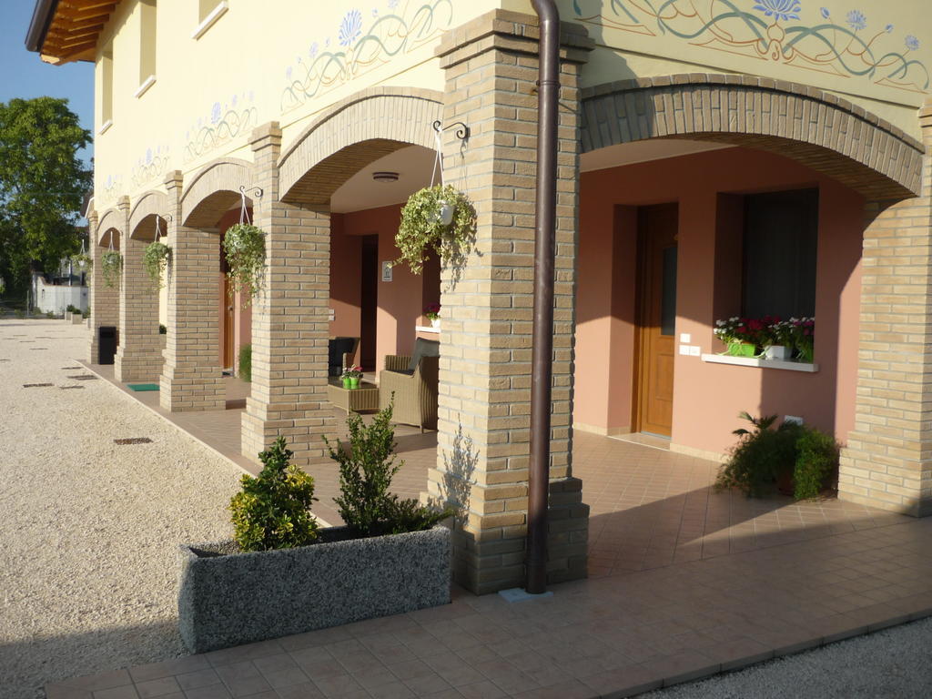 Agriturismo Ai Laghi Pocenia Eksteriør bilde